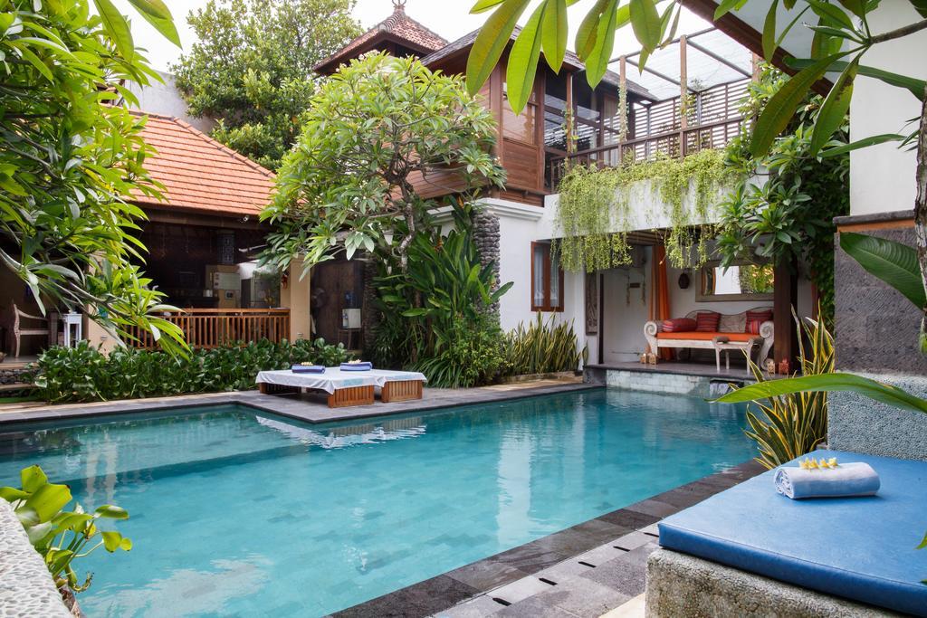 Lotus Wisma tamu Sanur (Bali)