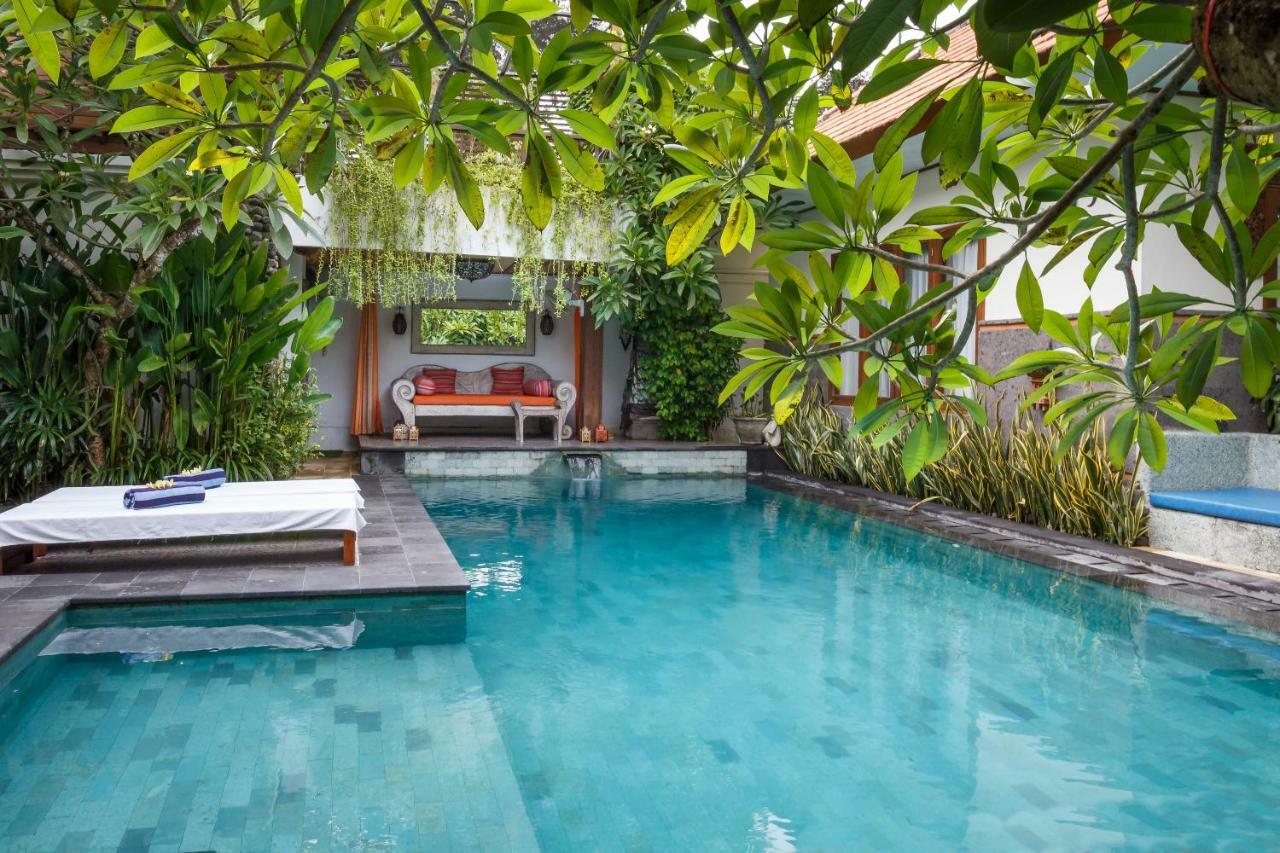 Lotus Guest house 4*